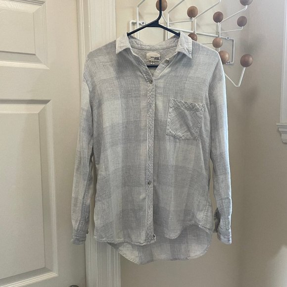 Aritzia Tops - Aritzia Wilfred Free 100% Cotton Plaid Button Up - Womens Size XSmall